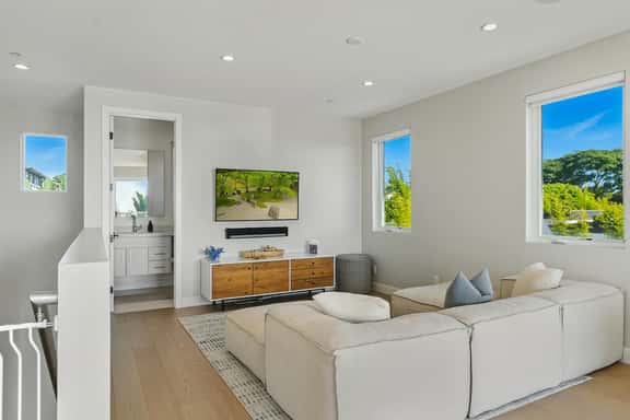 W1115 - Coastal Paradise - Image 1