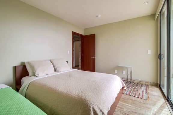 C823 - Cornish Estate - Image 2